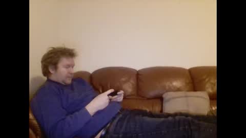 redlols online show from December 2, 3:51 am