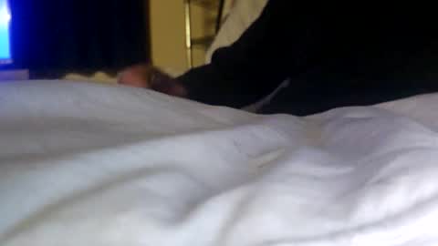 Snapshot of redrodridding chatting on March 11, 12:11 am redrodridding online show from March 11, 12:11 am