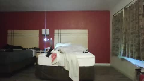 redruby1999 online show from March 10, 8:40 am