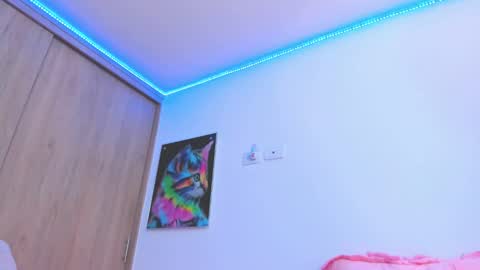 redski77 online show from March 5, 9:49 am