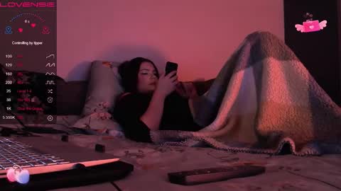 Red online show from November 16, 12:56 am