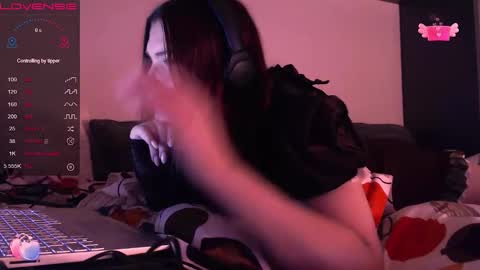 Snapshot of redyari chatting on October 31, 11:16 pm Red online show from October 31, 11:16 pm