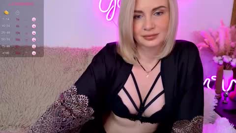 Regina online show from March 3, 8:16 pm