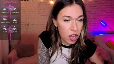 Snapshot of reginahawkinss chatting on September 13, 1:13 pm ReginaHawkinss online show from September 13, 1:13 pm