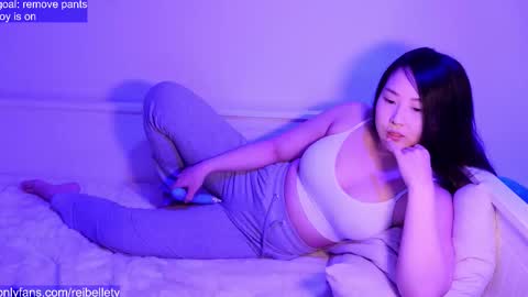      online show from October 6, 4:19 am