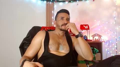   REIKO  online show from December 13, 7:53 pm