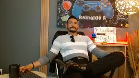   REIKO  online show from April 10, 3:50 pm