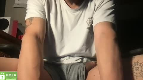 Remi D online show from December 16, 6:10 am