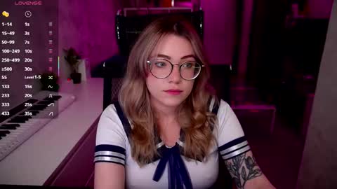 RemyWild online show from September 12, 7:05 pm