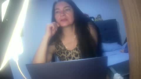 renata_hot1 online show from November 21, 11:03 pm