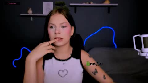 Snapshot of renata_sweety chatting on October 1, 12:59 pm renata_sweety online show from October 1, 12:59 pm