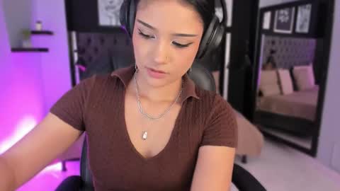 Renee Shelby online show from March 14, 8:35 pm