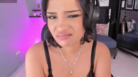 Renee Shelby online show from February 10, 8:34 pm