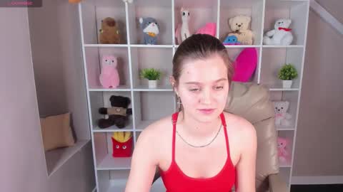 Renesmy online show from October 23, 1:29 am