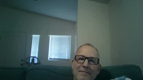 Renewaz online show from February 1, 8:28 pm