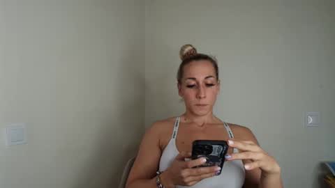 ReniGendur online show from October 22, 9:45 am