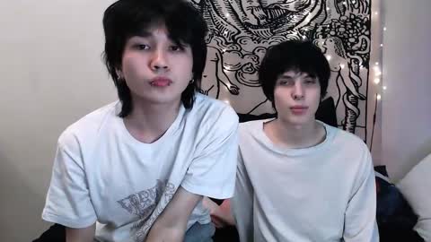 Snapshot of rennuts chatting on March 10, 7:18 pm rennuts online show from March 10, 7:18 pm