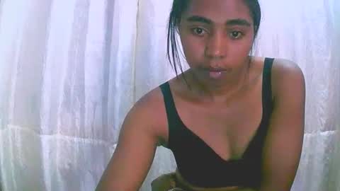 Snapshot of rephaleta chatting on December 5, 7:21 am Rephaleta online show from December 5, 7:21 am