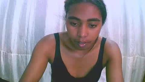 Snapshot of rephaleta chatting on December 6, 6:20 am Rephaleta online show from December 6, 6:20 am