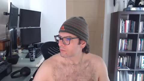 resinasa4 online show from April 6, 6:42 pm