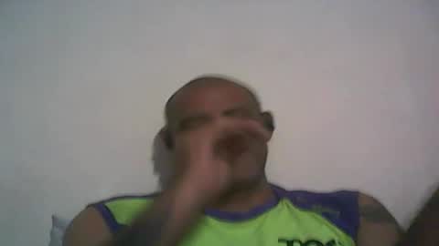 Snapshot of retlam37 chatting on October 12, 6:06 am Walter online show from October 12, 6:06 am