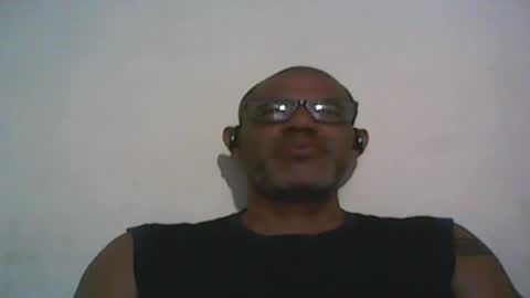Snapshot of retlam37 chatting on March 7, 5:18 am Walter online show from March 7, 5:18 am