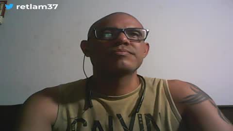 Snapshot of retlam37 chatting on February 15, 6:44 am Walter online show from February 15, 6:44 am
