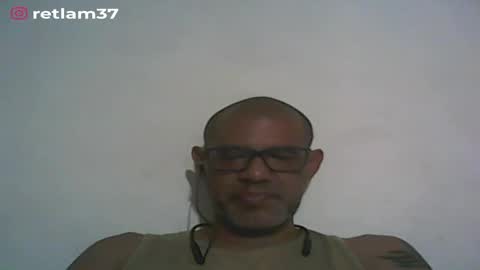 Snapshot of retlam37 chatting on February 11, 8:48 am Walter online show from February 11, 8:48 am