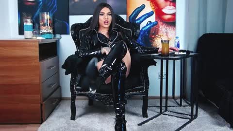 Snapshot of rheadespot chatting on January 25, 1:08 pm Rhea online show from January 25, 1:08 pm