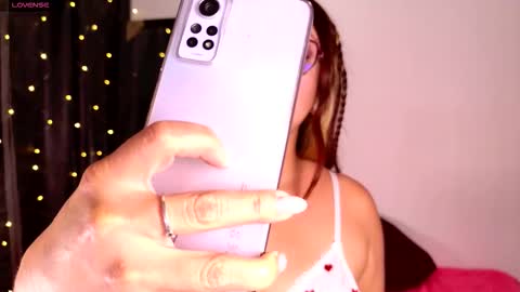 Rosie online show from November 27, 3:03 am