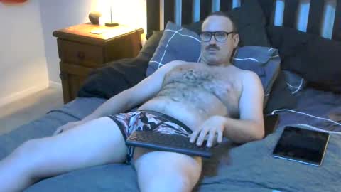 Ric online show from October 25, 2:39 pm