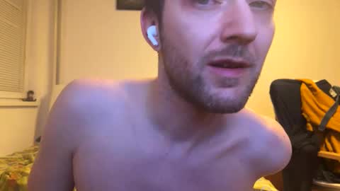 Snapshot of ricciardio chatting on March 2, 7:45 pm ricciardio online show from March 2, 7:45 pm