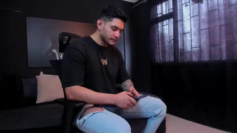 Snapshot of richard_milleer chatting on October 11, 3:59 pm Ricardo online show from October 11, 3:59 pm