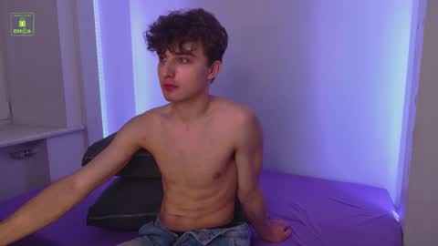 Richard online show from November 28, 3:41 pm