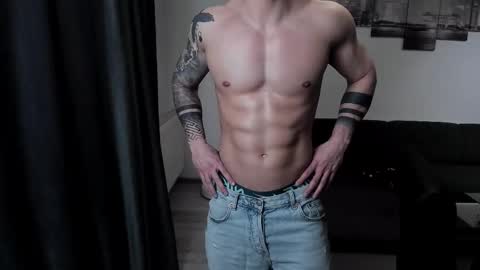 RichardDarell online show from February 21, 7:44 am