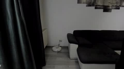 Snapshot of richarddarell chatting on September 13, 4:59 am RichardDarell online show from September 13, 4:59 am