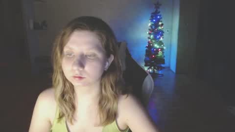 Snapshot of richemily chatting on January 6, 4:44 pm Emily online show from January 6, 4:44 pm