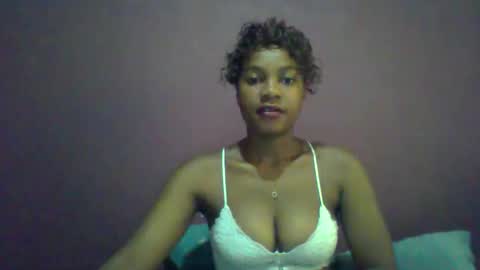 ricie001 online show from April 12, 8:40 am