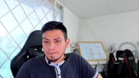 Snapshot of rick_diesel chatting on December 29, 11:07 am Rick Diesel online show from December 29, 11:07 am