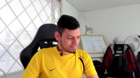 Snapshot of rick_diesel chatting on December 31, 10:58 am Rick Diesel online show from December 31, 10:58 am