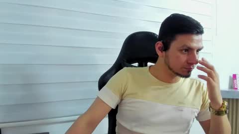 Snapshot of rick_diesel chatting on February 24, 7:33 am Rick Diesel online show from February 24, 7:33 am