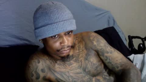 Snapshot of rickavelli chatting on October 6, 4:25 pm Rick online show from October 6, 4:25 pm