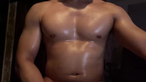 R online show from December 20, 12:16 pm