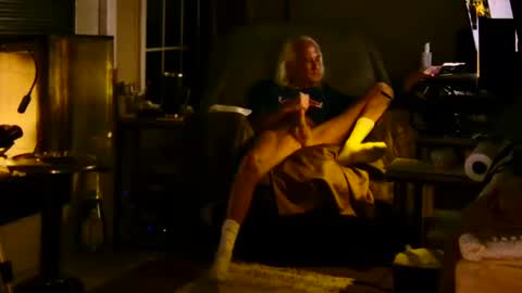 PINK HOLE TWINK online show from September 13, 4:37 am