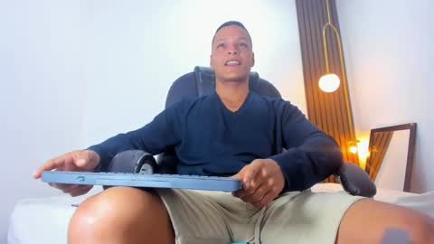 Snapshot of ricky_owens1 chatting on January 27, 9:00 pm Ricky online show from January 27, 9:00 pm
