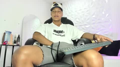 Snapshot of ricky_owens1 chatting on September 29, 1:21 pm Ricky online show from September 29, 1:21 pm
