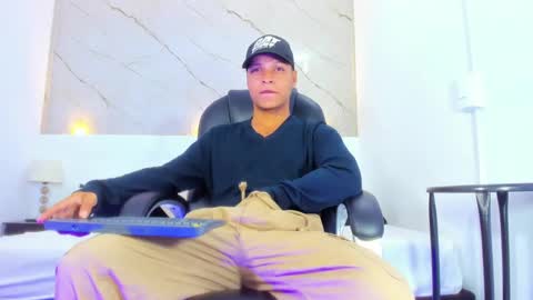 Snapshot of ricky_owens1 chatting on February 7, 9:26 pm Ricky online show from February 7, 9:26 pm