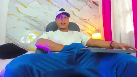 Snapshot of ricky_owens1 chatting on October 4, 8:50 pm Ricky online show from October 4, 8:50 pm
