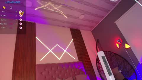 Riha  online show from April 14, 7:33 am