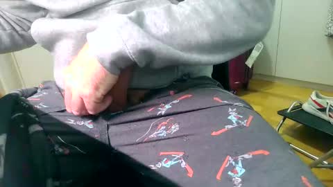 Snapshot of riki_rikard chatting on January 26, 6:16 pm Riki online show from January 26, 6:16 pm